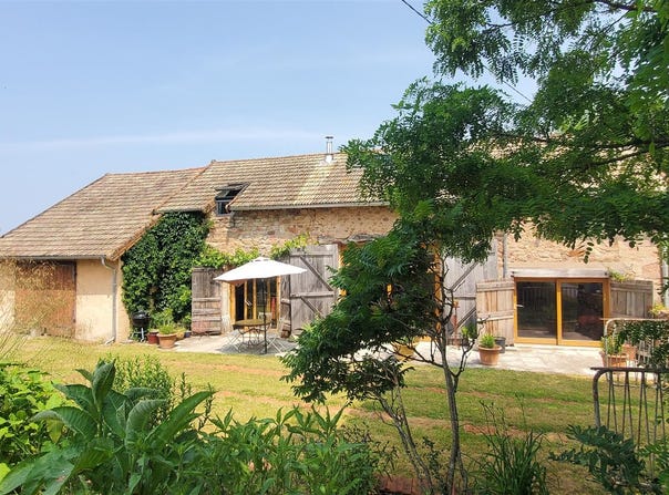 Saint-Bonnet-de-Joux, Burgundy 71220