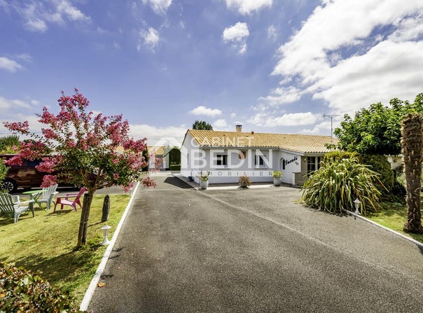 LAGORCE, Nouvelle-Aquitaine 33230