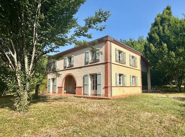 AUCH, Occitanie 32000