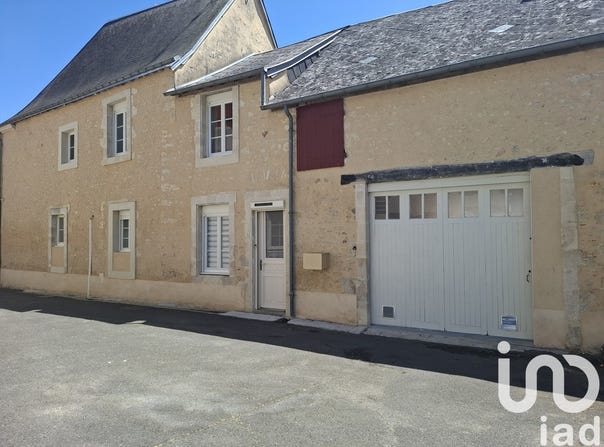 TENNIE, Pays de la Loire 72240