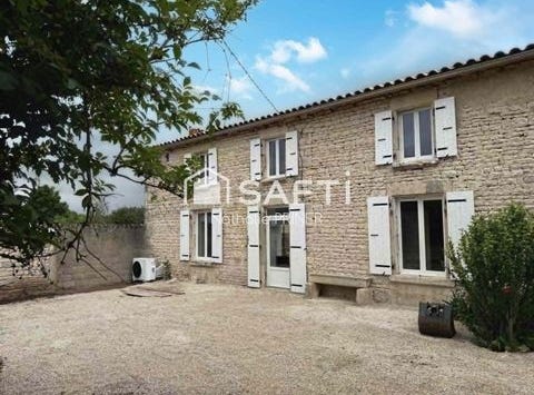 La Rochenard, Poitou-Charentes 79270