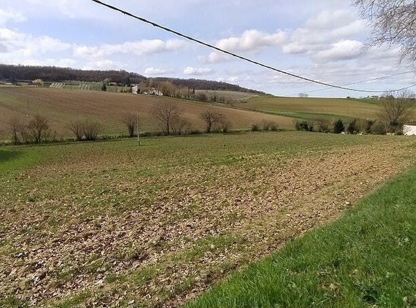 LAUZERTE, Occitanie 82110