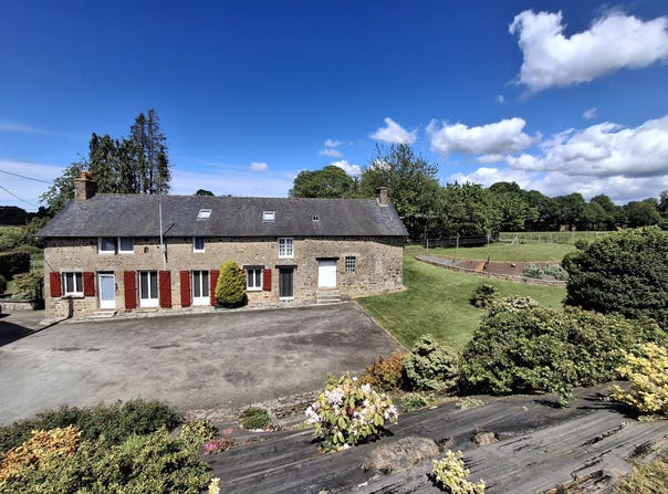 Le Loroux, Brittany 35133