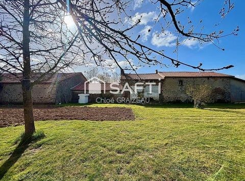Courlay, Poitou-Charentes 79440