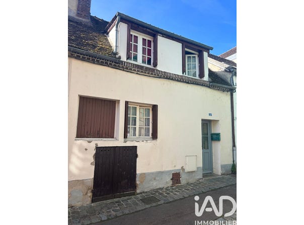 Joigny, Bourgogne-Franche-Comté 89300
