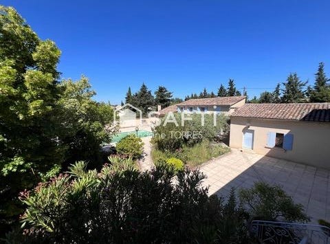 Aubignan, Provence-Alpes-Côte d'Azur 84810