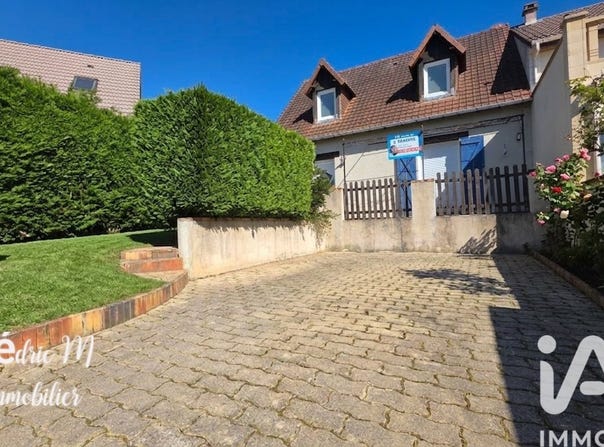 Val-de-Reuil, Normandy 27100