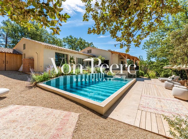 Lourmarin, Provence-Alpes-Côte-d'Azur 84160