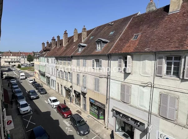 Lons-le-Saunier, Jura 39000