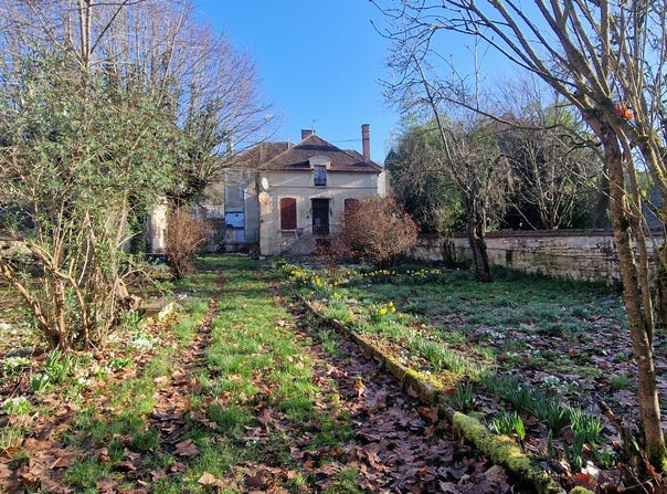 Ancy-le-Franc, Bourgogne-Franche-Comté 89160