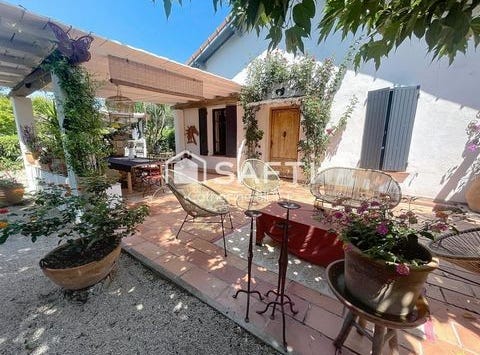 Vestric-Et-Candiac, Languedoc-Roussillon 30600