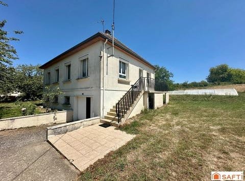 Saint-Pierre-Le-Moutier, Bourgogne 58240