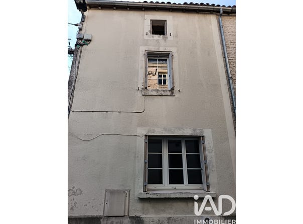 Niort, Nouvelle-Aquitaine 79000