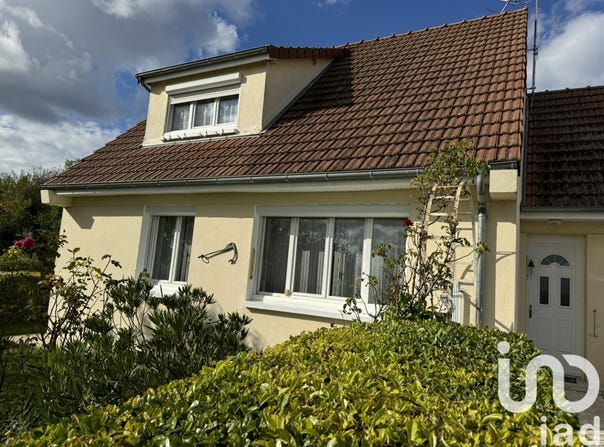 Saint-Germain-Laval, Île-de-France 77130