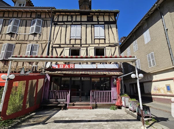 Maurs, Auvergne-Rhône-Alpes 15600