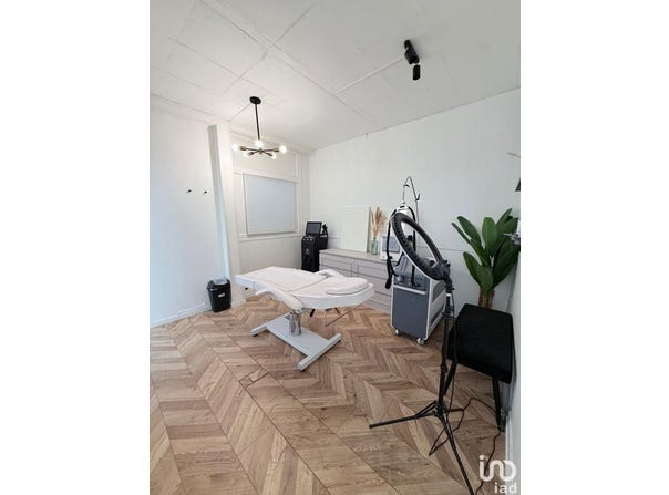 FONTENAY-SOUS-BOIS, Île-de-France 94120