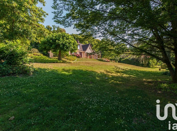 Aumont-en-Halatte, Hauts-de-France 60300