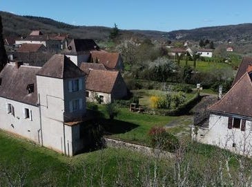 BOUZIES, Midi-Pyrénées 46330