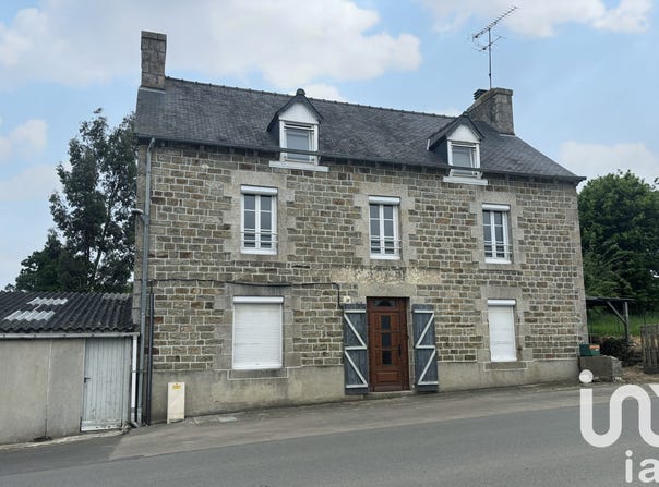 Hénon, Brittany 22150