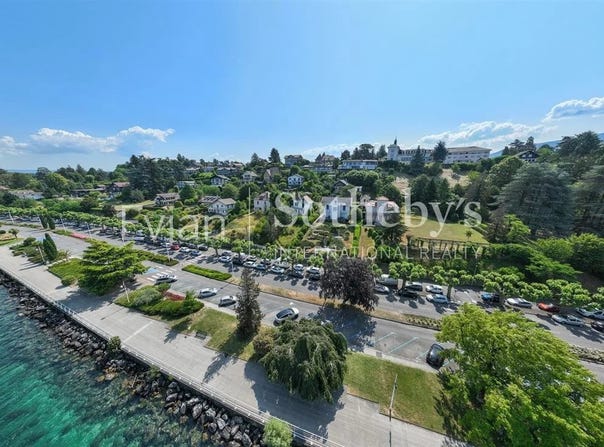 Thonon-les-Bains, Haute-Savoie 74200