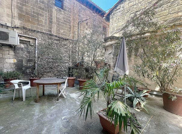 Avignon, Provence-Alpes-Côte-d'Azur 84000