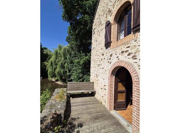 Laval, Mayenne 53000