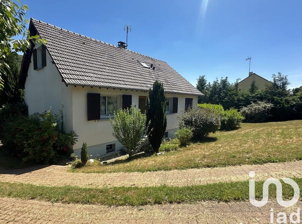 Saint-Julien-du-Sault, Bourgogne-Franche-Comté 89330