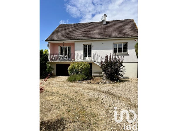 Bourges, Centre-Val de Loire 18000