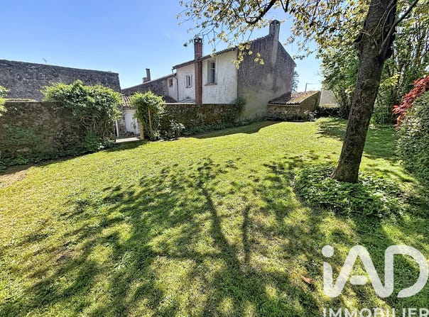 Châtillon-sur-Thouet, Nouvelle-Aquitaine 79200