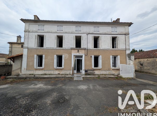 Mosnac, Nouvelle-Aquitaine 16120
