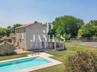 Barbentane, Provence-Alpes-Côte d'Azur 13570