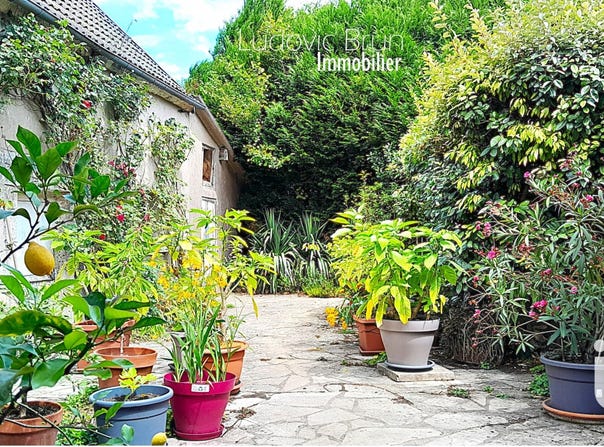 Treigny, Bourgogne-Franche-Comté 89520