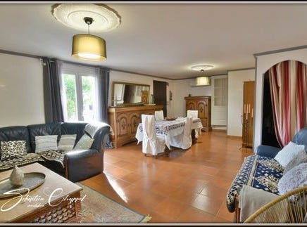 PEZENAS, Languedoc-Roussillon 34120