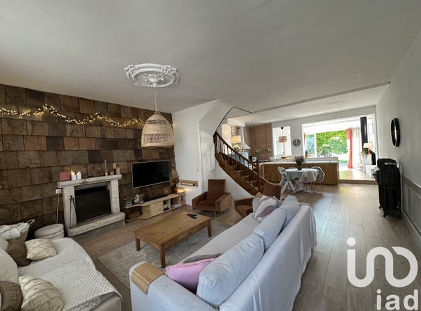 Issoudun, Centre-Val de Loire 36100