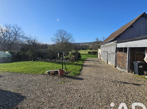 Douvrend, Normandy 76630