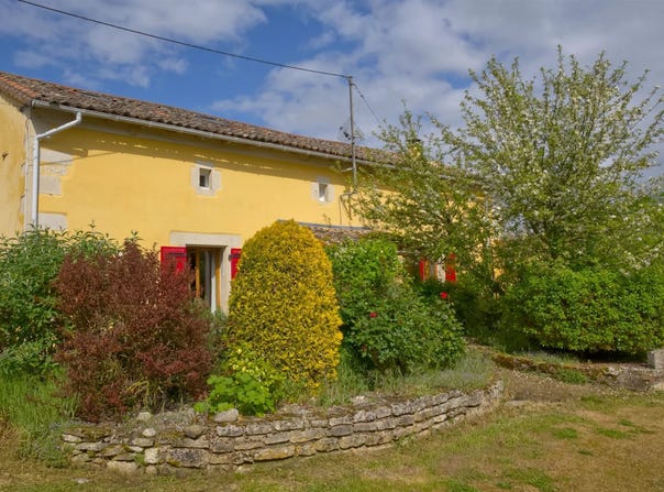 Mairé-Levescault, Poitou-Charentes 79190