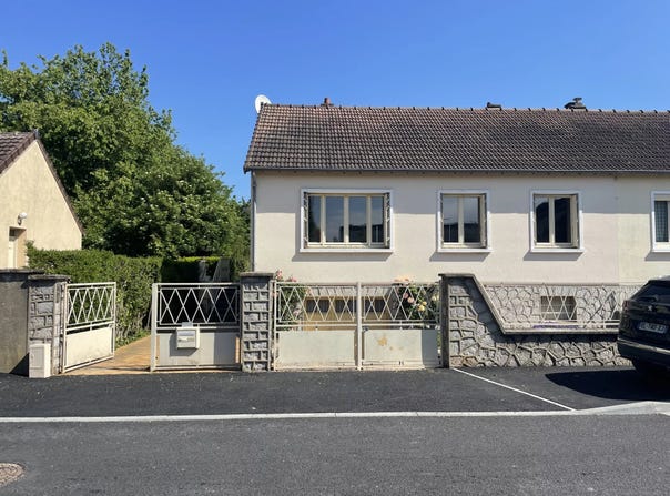 Lucé, Eure-et-Loir 28110
