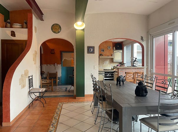 besançon, Bourgogne-Franche-Comté 25000