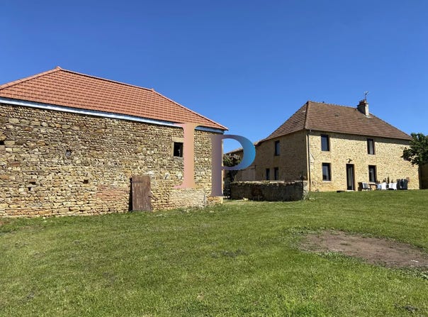 Charlieu, Saône-et-Loire 42190