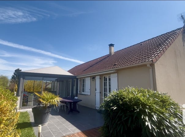Dehault, Pays de la Loire 72400