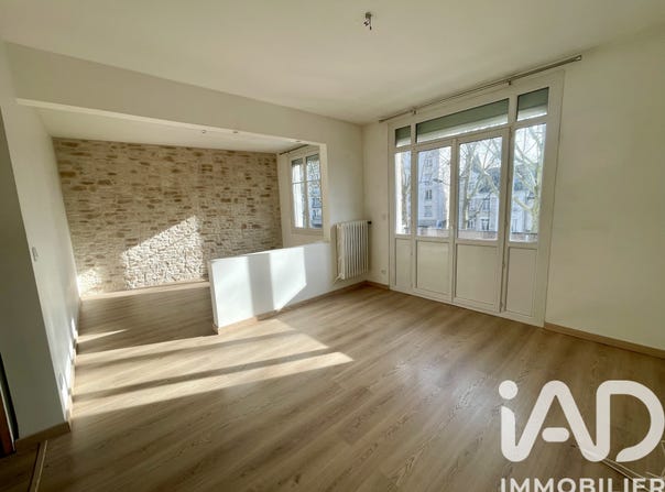 Tours, Centre-Val de Loire 37000