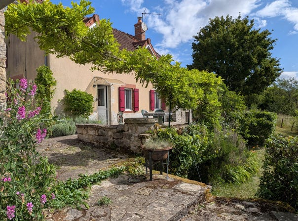 Montapas, Burgundy 58110
