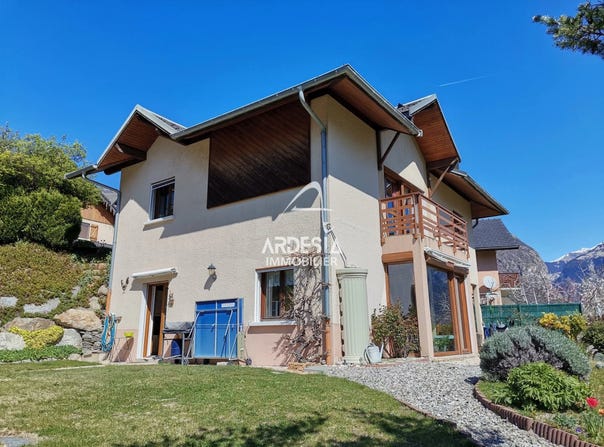 Saint-Jean-de-Maurienne, Savoie 73300