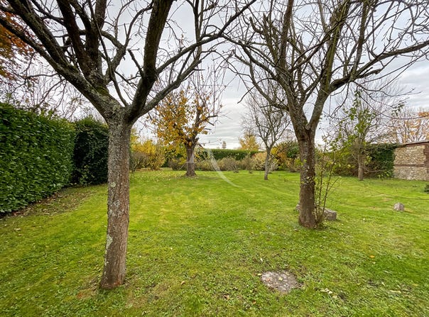 LE MESNIL ESNARD, Normandy 76240