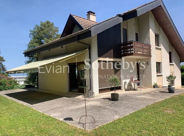 Évian-les-Bains, Haute-Savoie 74500