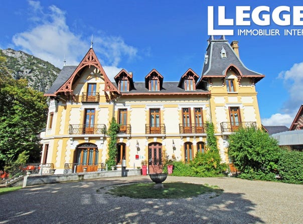 Tarascon-sur-Ariège, Occitanie 09400