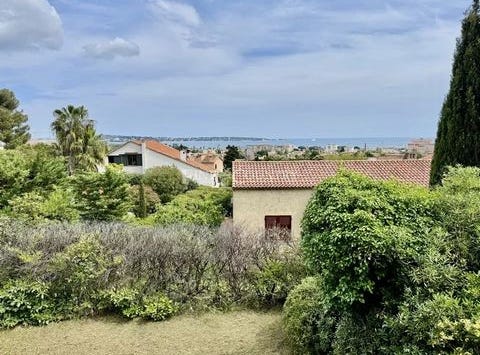 Vallauris, Provence-Alpes-Côte d'Azur 06220
