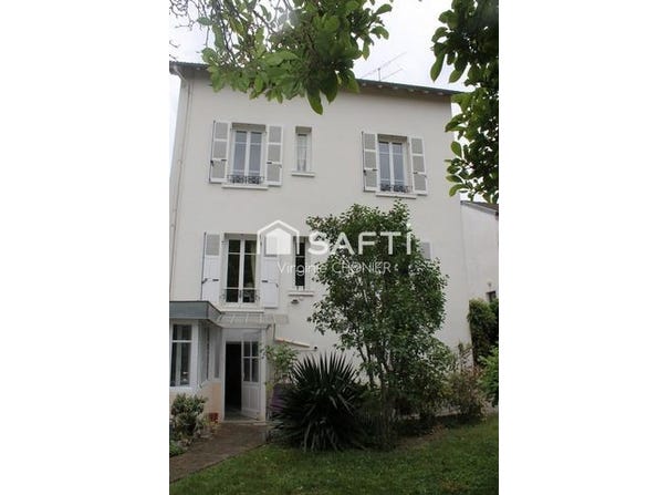 Cusset, Auvergne 03300