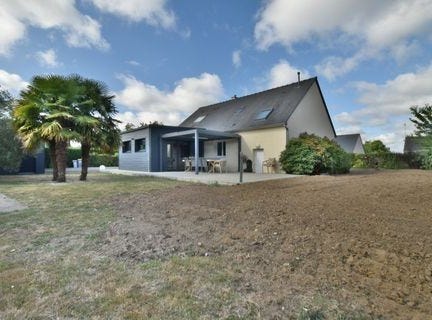 SEICHES SUR LE LOIR, Pays de la Loire 49140