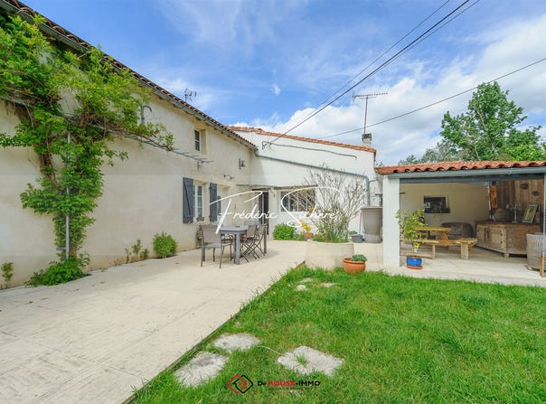Marans, Poitou-Charentes 17230